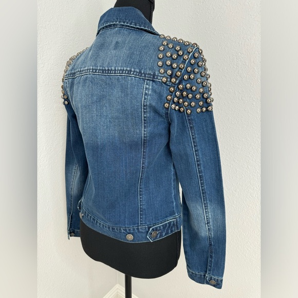 BLUE REVIVAL DENIM BLUE JACKET SO BEAUTIFUL AND PERFECT FOR ANY OCASIÓN. - Picture 6 of 11